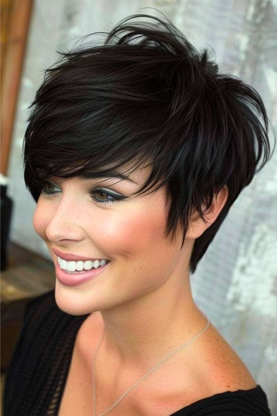 Top 2 Cabelos Curtos Femininos para as Mulheres 1 Cabelo Curto Moderno e Cheios de Estilo