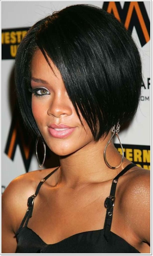 Cabelo Curto rihanna 3