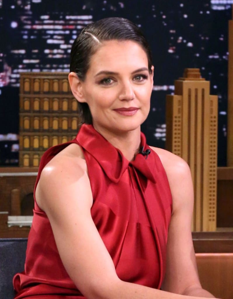 Katie Holmes-cabelo-curto