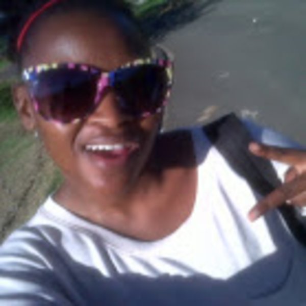 Zoleka profile photo