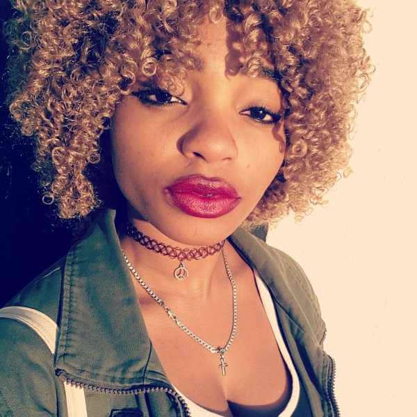 Stella-Nova profile photo