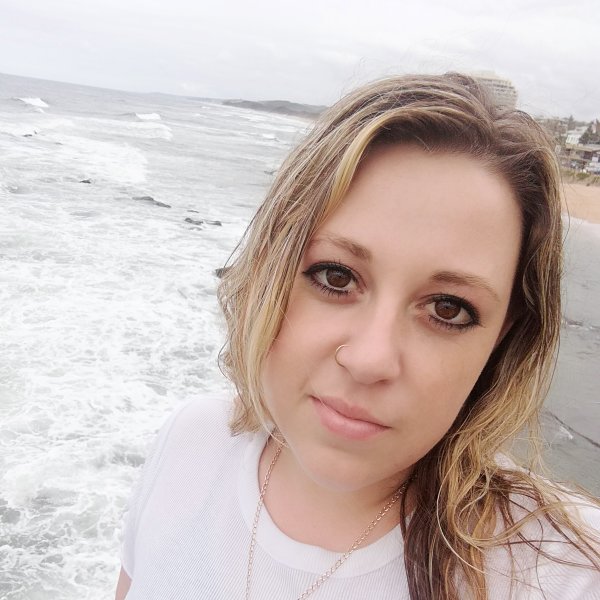 Chezelle profile photo