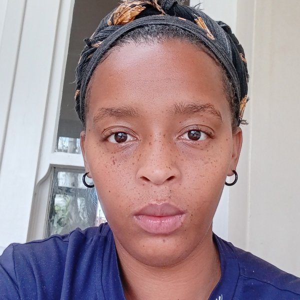 Deslinn profile photo