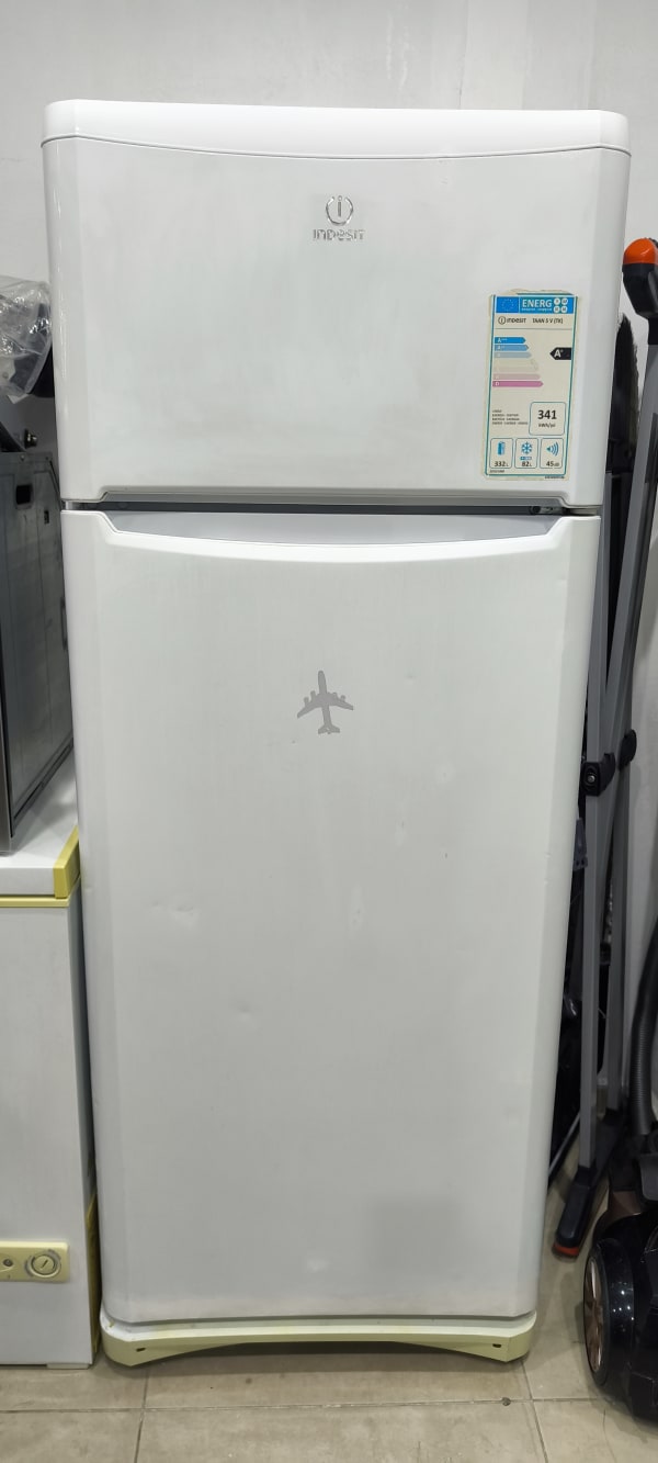 Indesit Buzdolabı 414 Lt