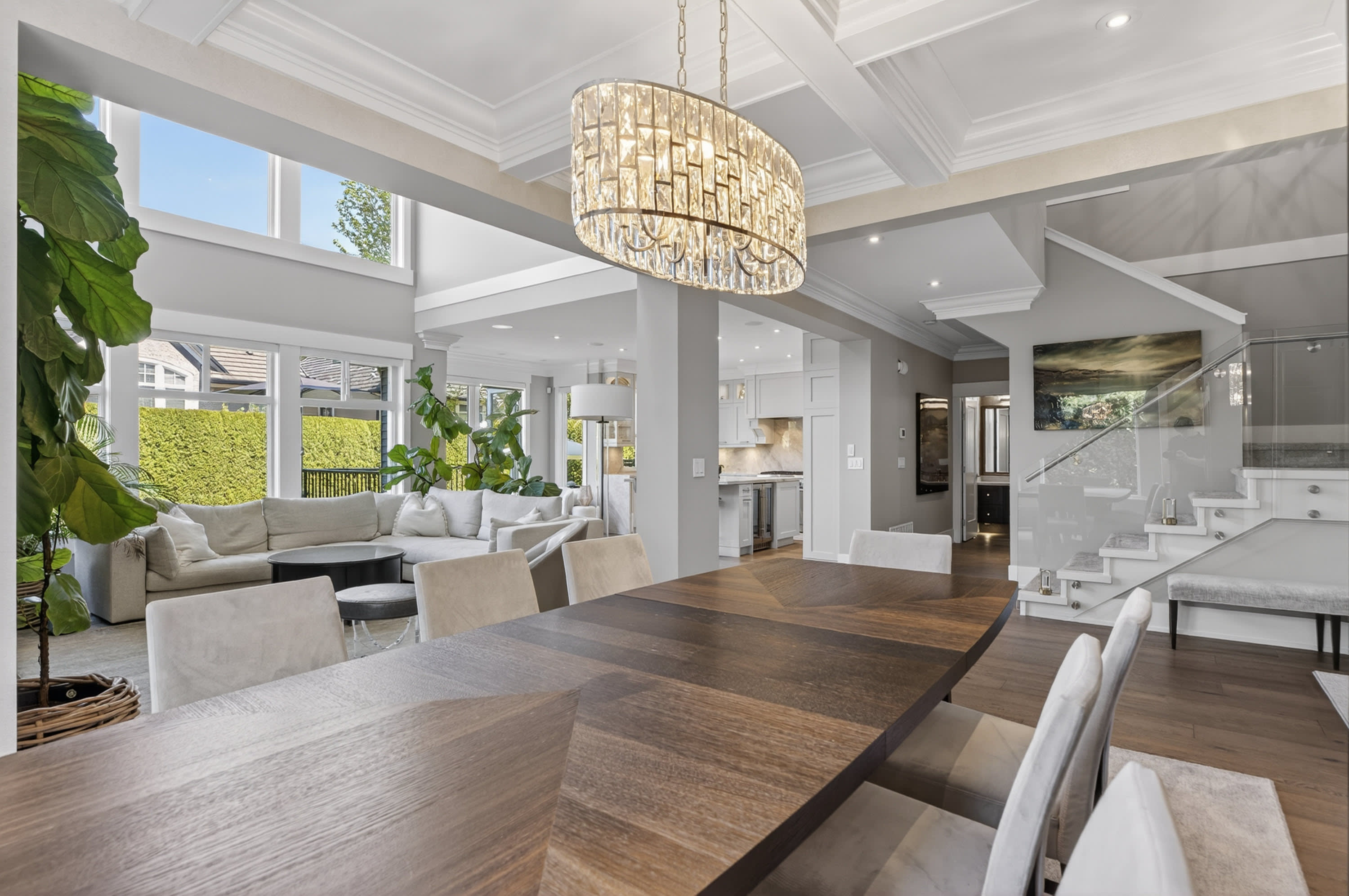 Morgan Creek Executive Residence — 15507 37A Avenue