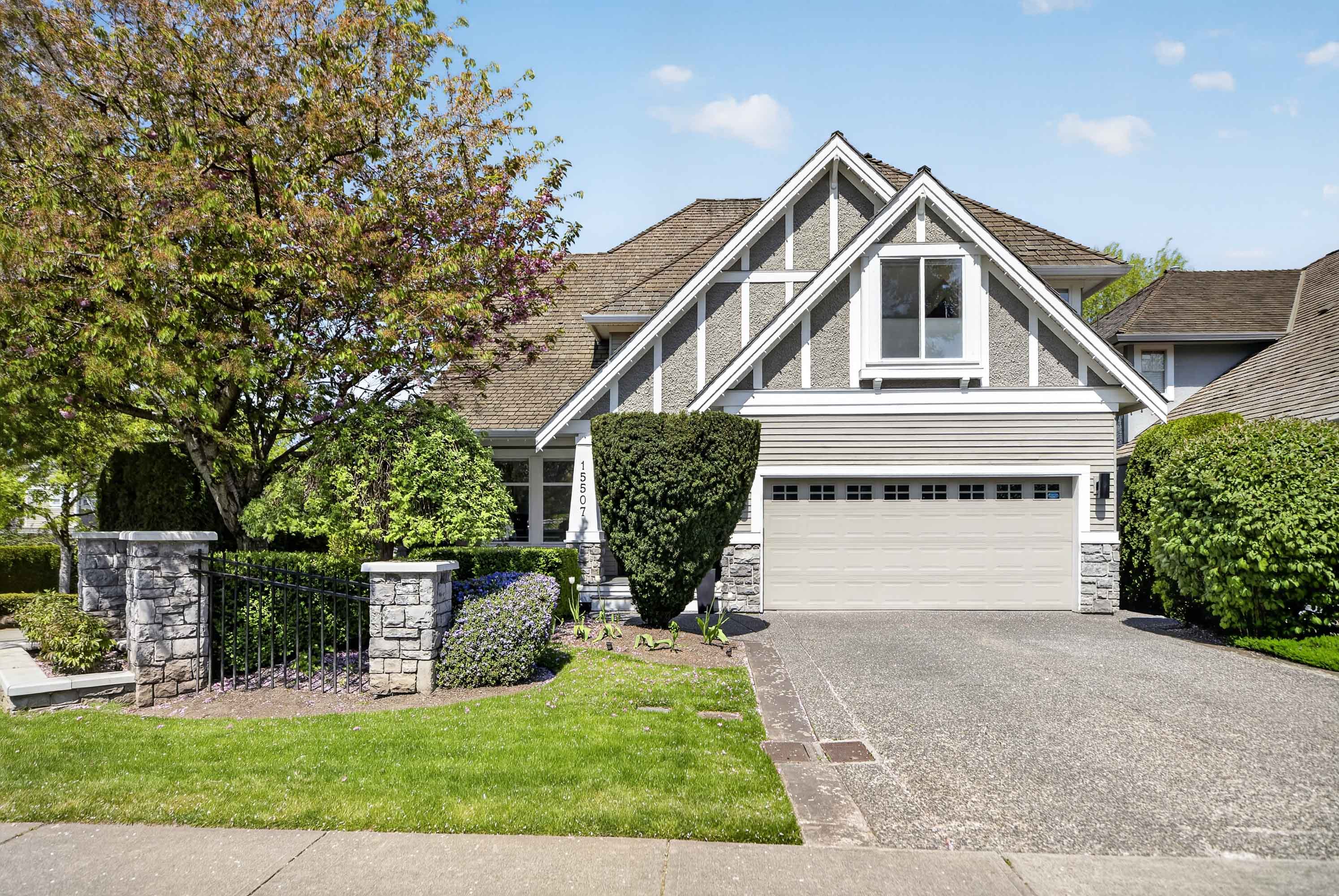 Morgan Creek Executive Residence — 15507 37A Avenue