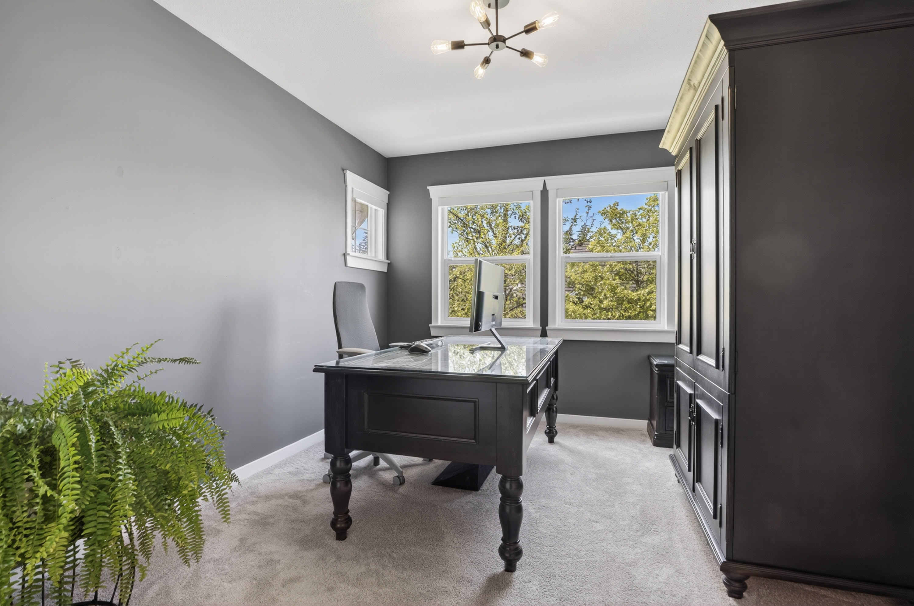 Morgan Creek Executive Residence — 15507 37A Avenue