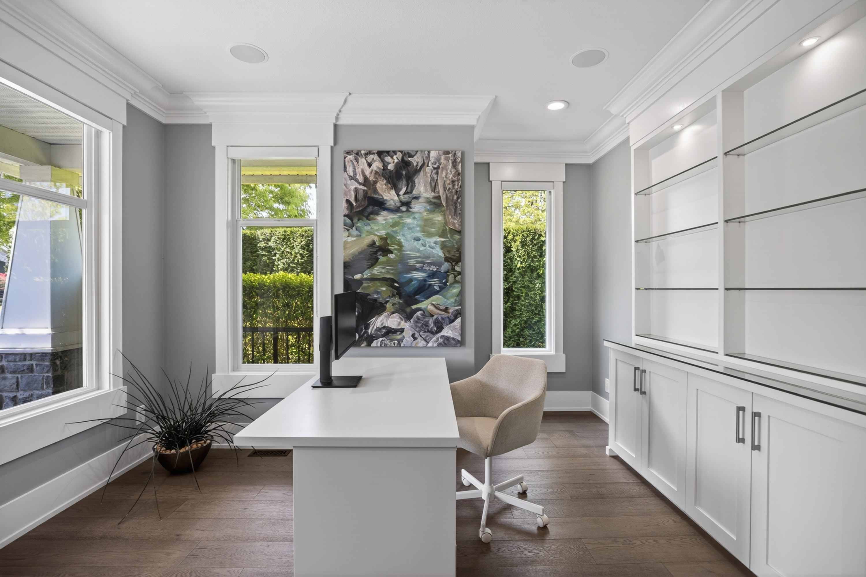 Morgan Creek Executive Residence — 15507 37A Avenue