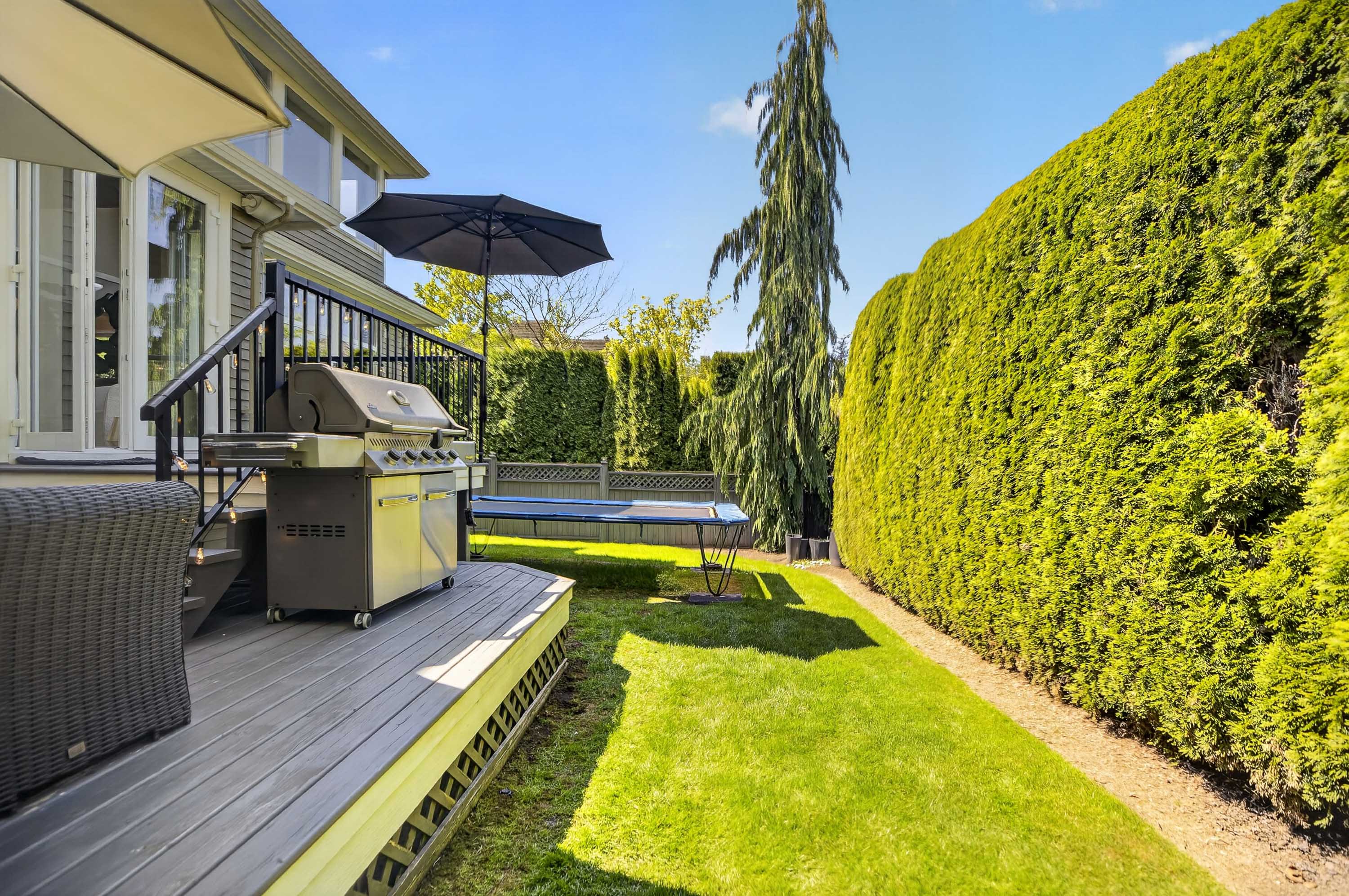 Morgan Creek Executive Residence — 15507 37A Avenue