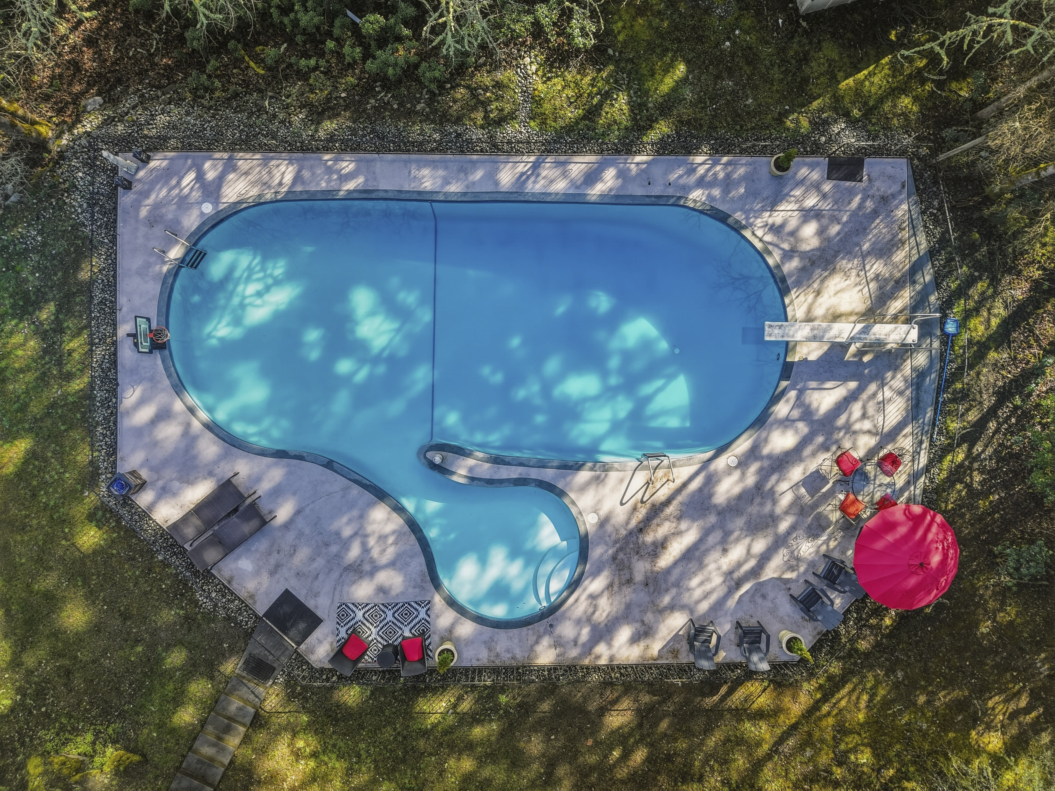 Owl's Landing exterior side view — luxury estate Saanich BC