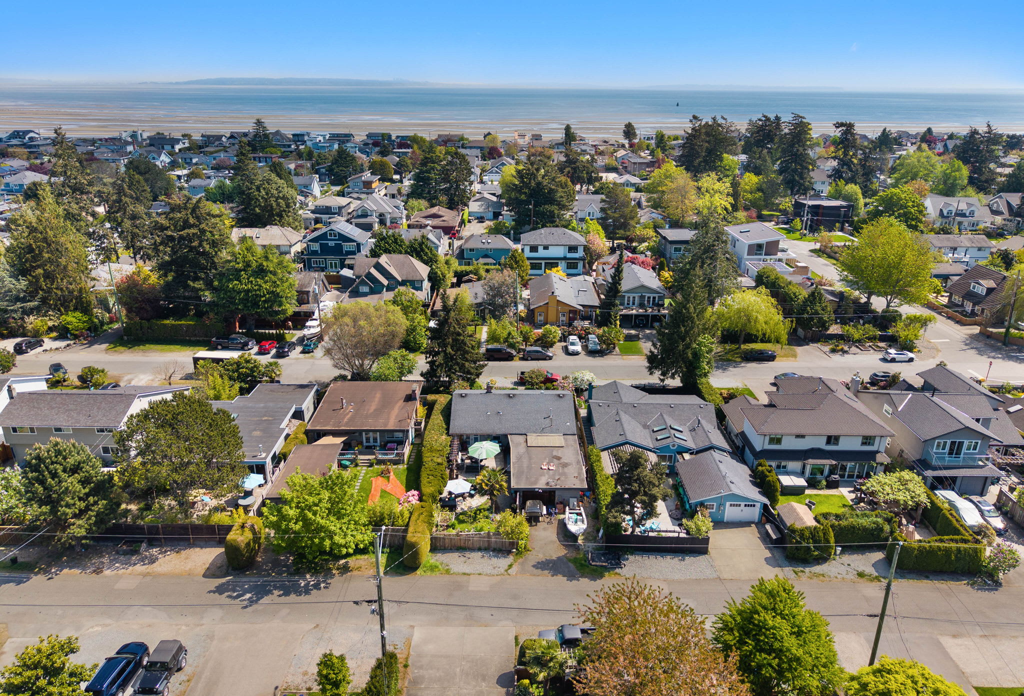Coastal neighbourhood — Boundary Bay, Delta BC