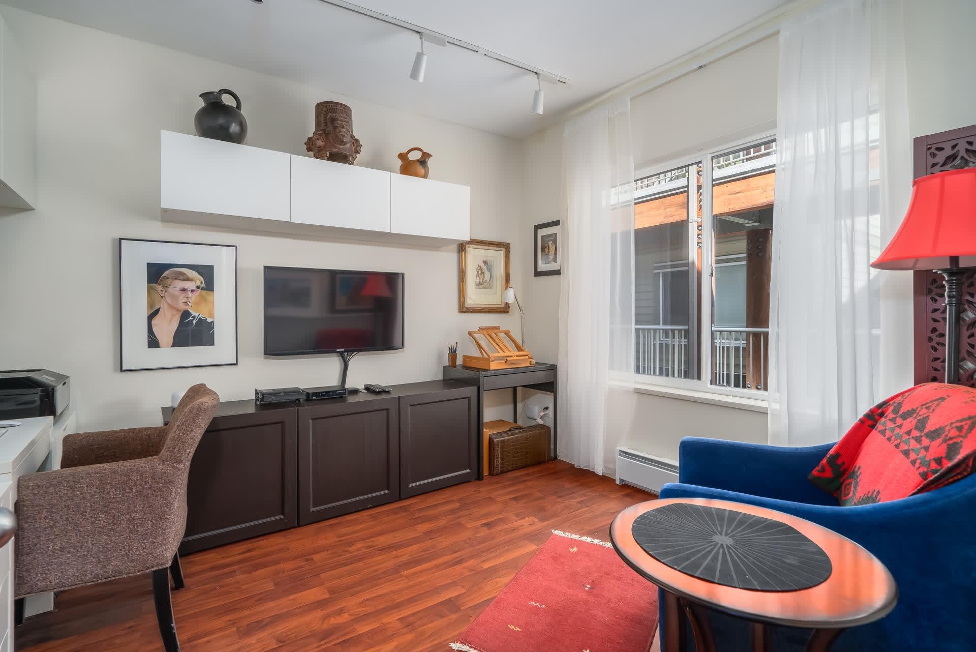 Interior detail — 306 1120 Tsatsu Shores Drive, Tsawwassen BC