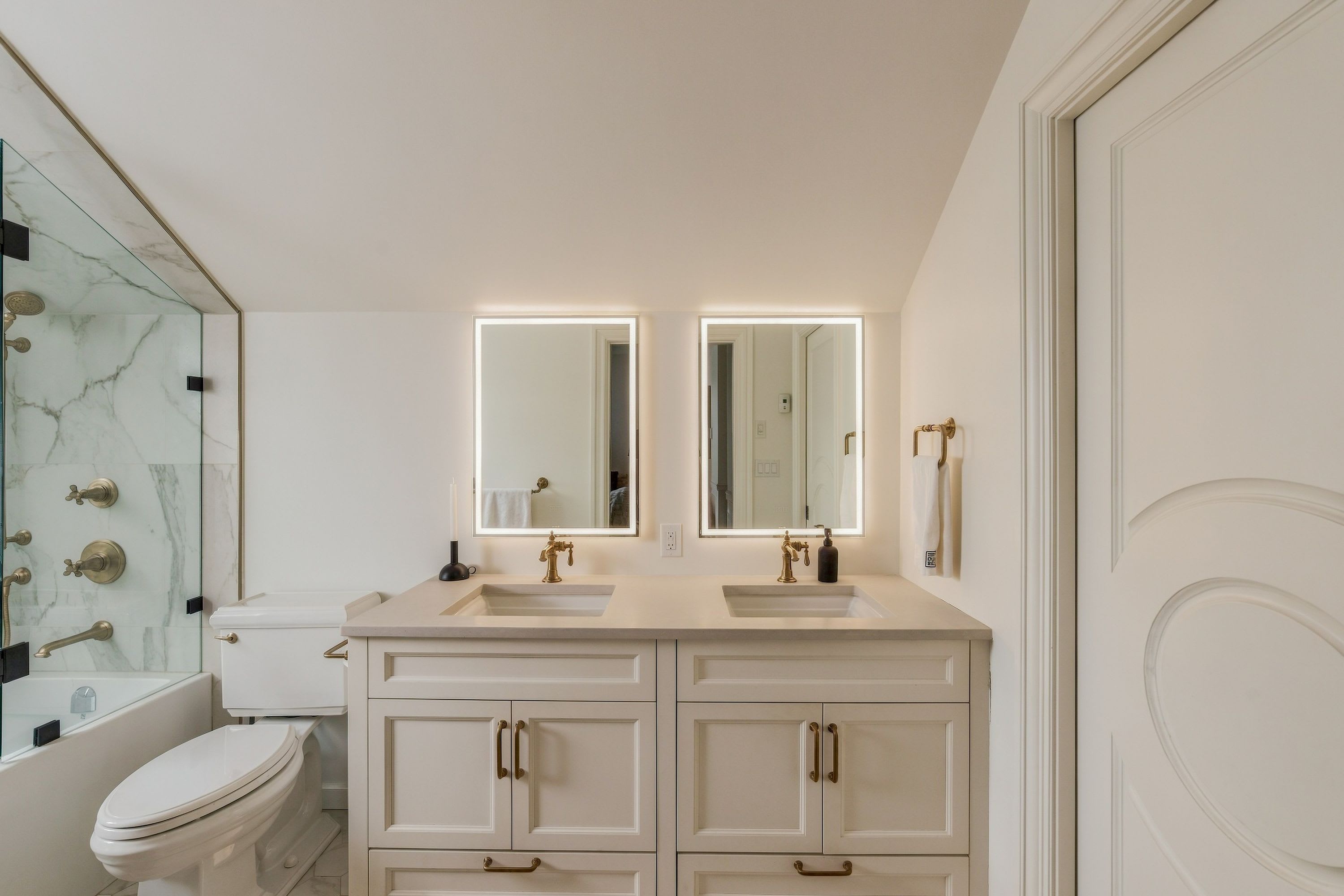 Villa Burke interior — 3291 Douglas Crescent, Richmond BC