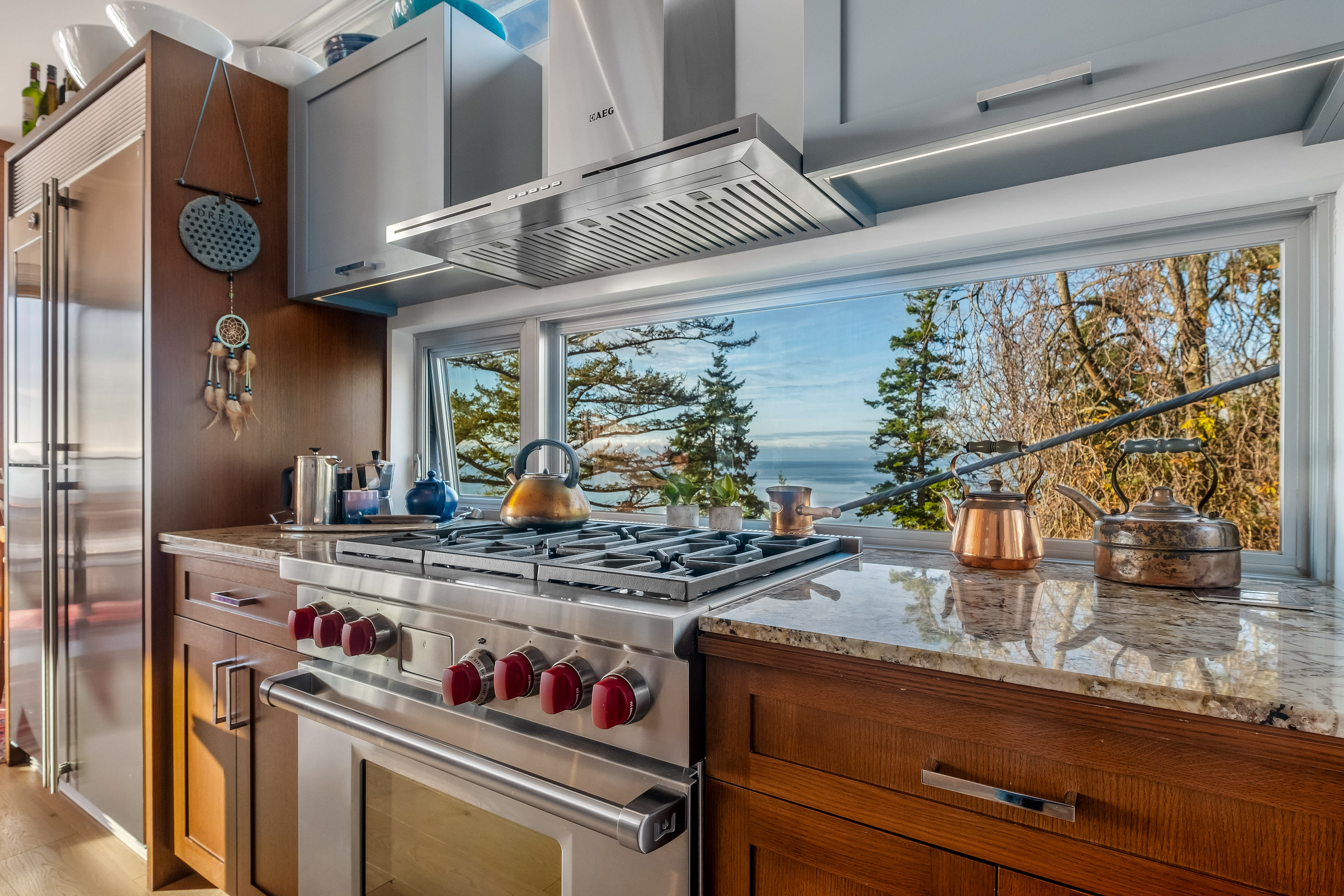 Ocean view from balcony — Buena Vista Avenue White Rock luxury home