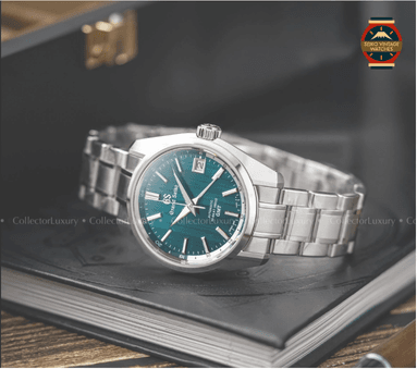 Close-up of Grand Seiko Hi-Beat finishing.