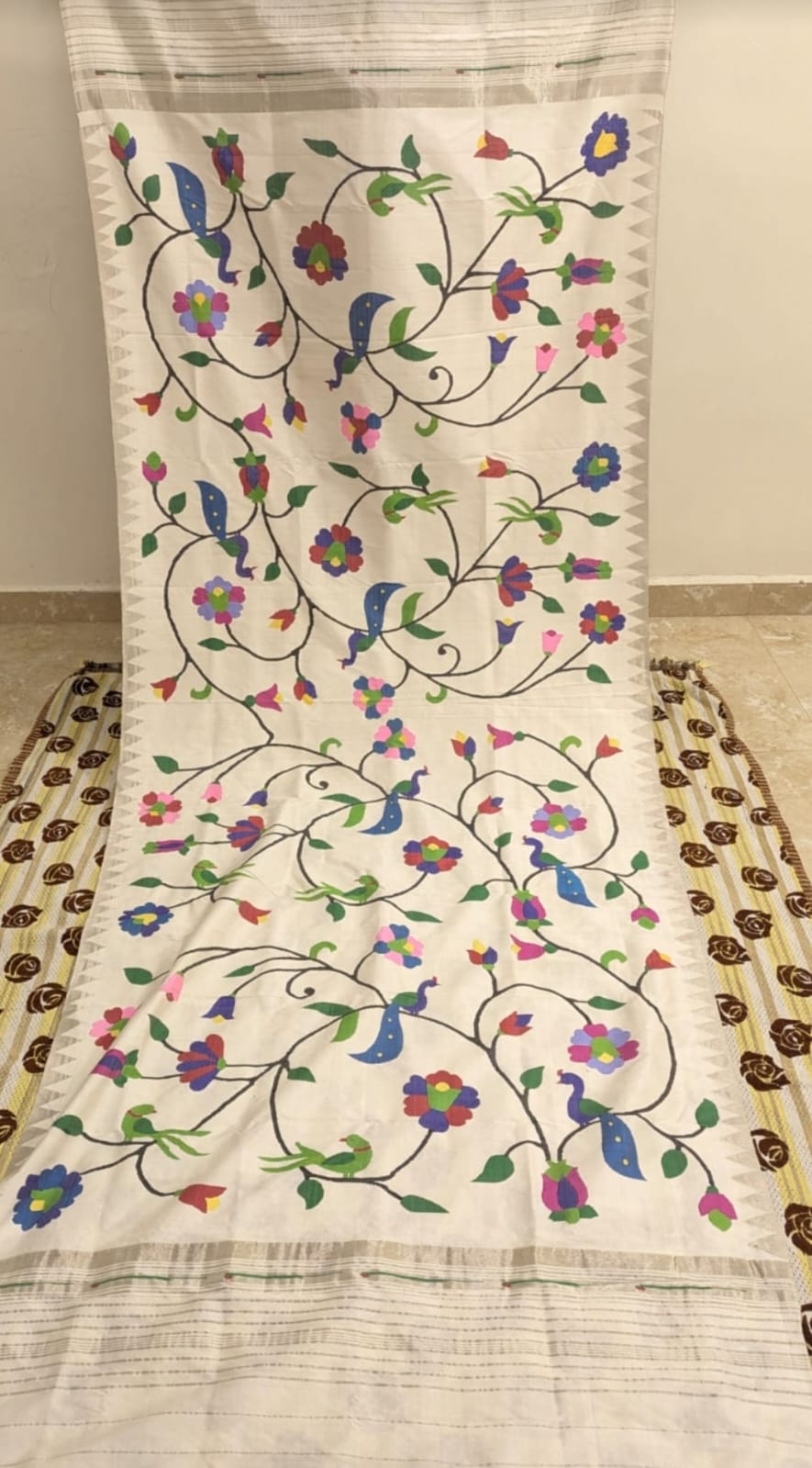 Customisationed Paithani