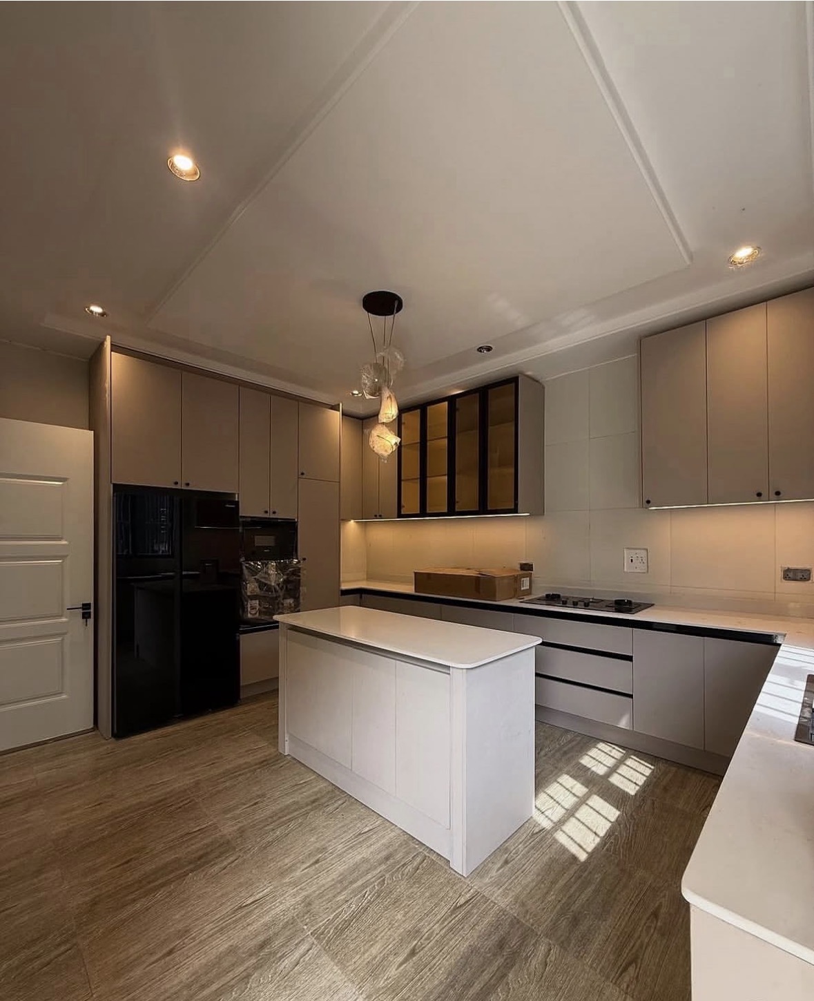 4bedrooms terrace duplex with a room boys quarters.