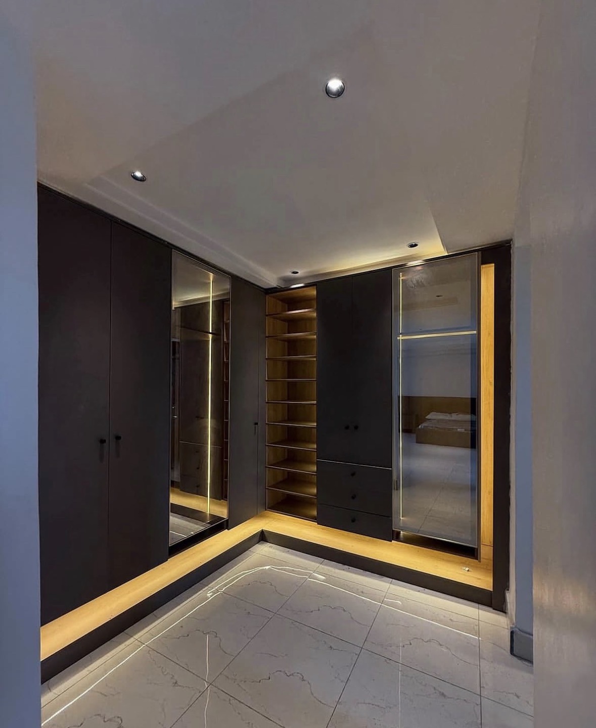4bedrooms terrace duplex with a room boys quarters.