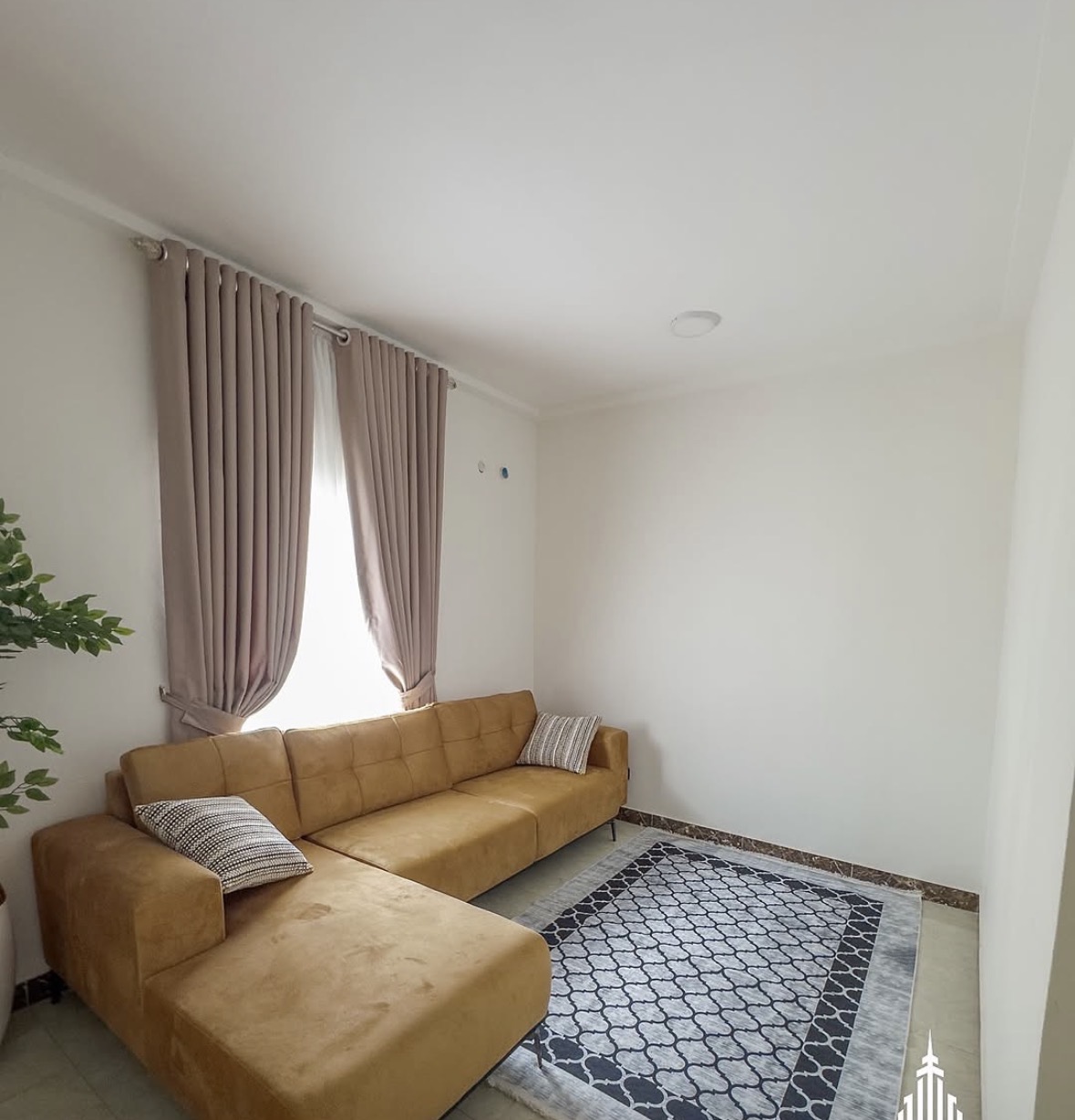 5BEDROOM || SEMI DETACHED DUPLEX ||2LIVING AREA