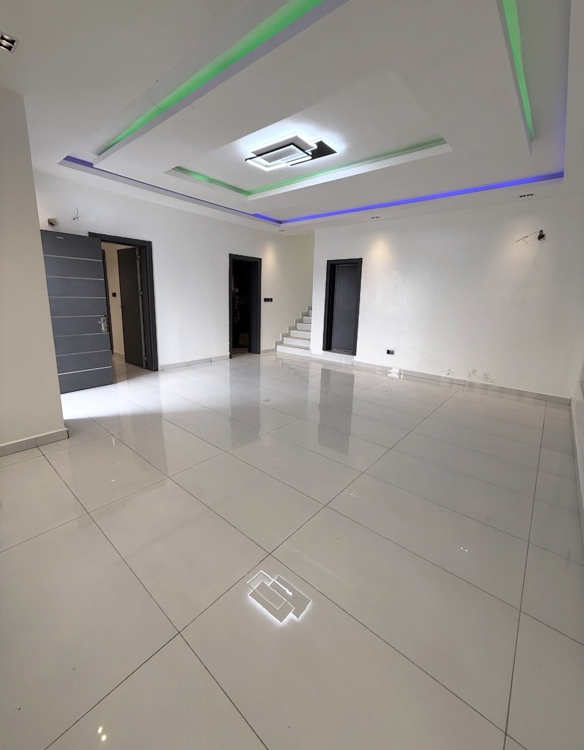 4BEDROOM || DETACHED DUPLEX || 1BED Bq