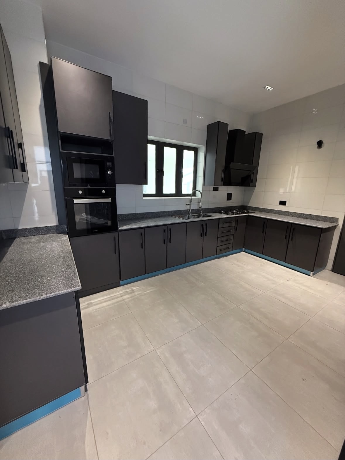 4BEDROOM || DETACHED DUPLEX || 1BED Bq