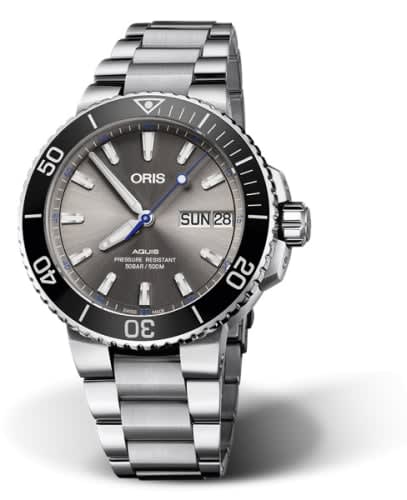 Oris Aquis Big Day Date 45.5 Hammerhead / Bracelet