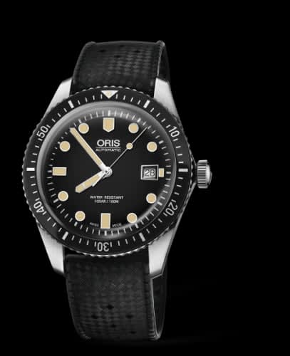 Oris Divers Sixty-Five 42 Stainless Steel / Black / Rubber