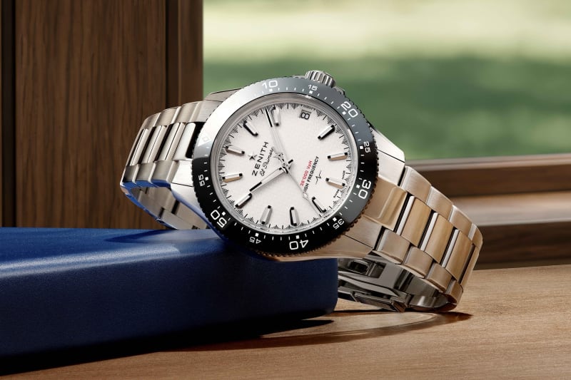 Zenith Chronomaster Solo Sport White Date