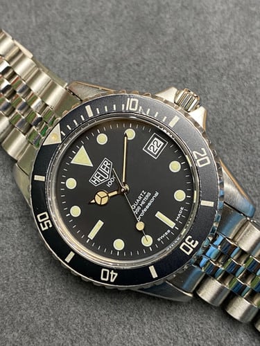 TAG Heuer 1000 Series