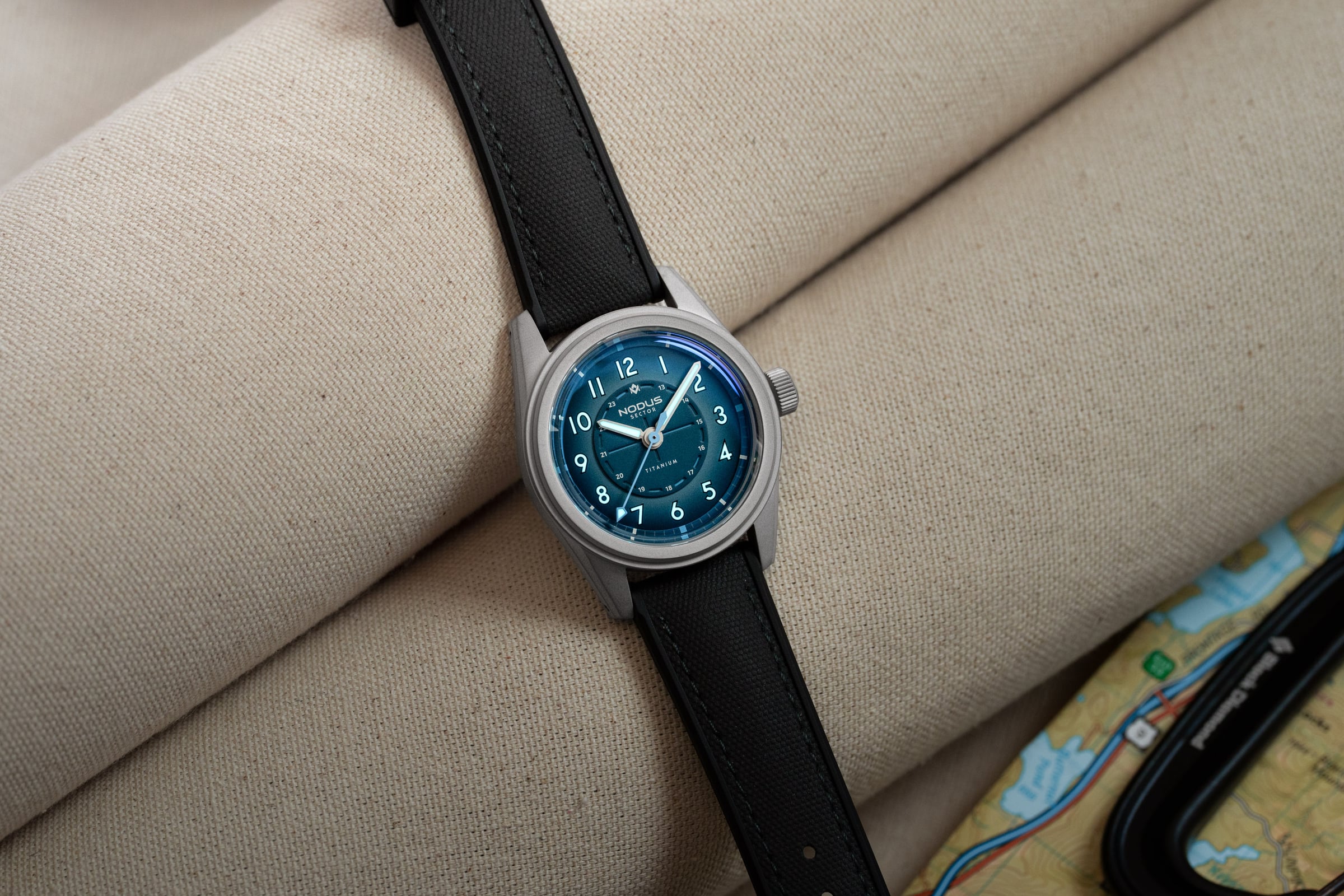 Nodus Sector II Field Titanium