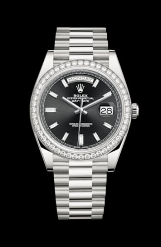 Rolex Day-Date 40 White Gold - Diamond / Black - Baguette