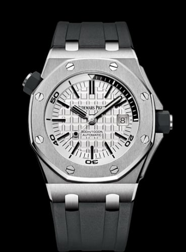 Audemars Piguet Royal Oak Offshore Diver Stainless Steel / Silver