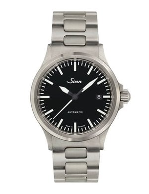 Sinn Series 556 I