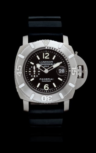 Panerai Luminor Submersible 2500M