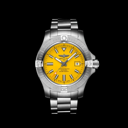 Breitling Avenger Automatic 45 Seawolf Stainless Steel / Yellow / Bracelet
