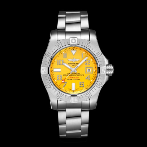 Breitling Avenger II Seawolf Stainless Steel / Cobra Yellow / Bracelet