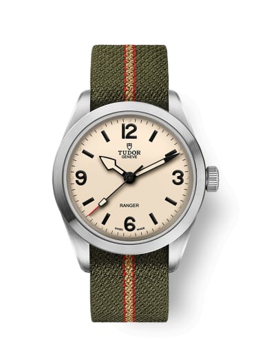 Tudor Ranger 39 / Dune White / Fabric