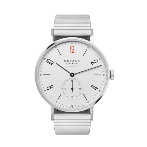 Nomos Glashütte Tangente Neomatik 39 Ärzte ohne Grenzen