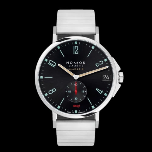 Nomos Glashütte Tangente Sport neomatik 42 date marine black