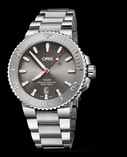 Oris Aquis Date 43.5 Relief Stainless Steel / Grey / Bracelet