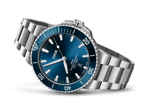 Oris Aquis Date 43.5 Stainless Steel / Blue / Bracelet