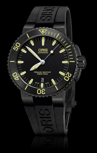 Oris Aquis Date 43 DLC / Black / Rubber