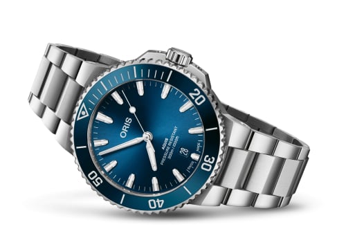 Oris Aquis Date 41.5 Stainless Steel / Blue / Bracelet