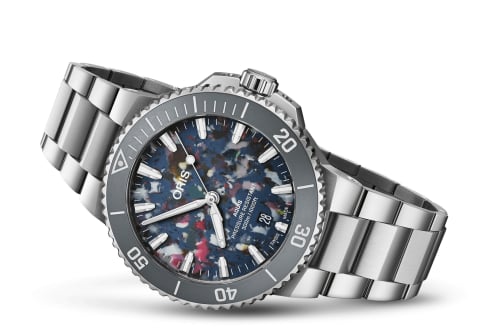 Oris Aquis Date 41.5 Stainless Steel / Upcycle