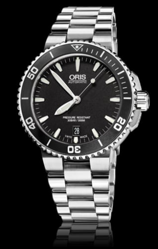 Oris Aquis Date 40 Stainless Steel / Black / Bracelet