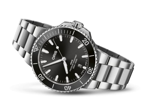 Oris Aquis Date 43.5 Stainless Steel / Black / Bracelet