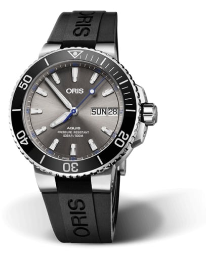 Oris Aquis Big Day Date 45.5 Hammerhead / Rubber