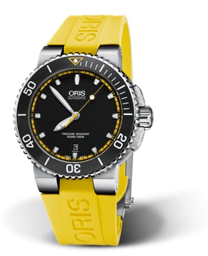 Oris Aquis Date 43 Stainless Steel / Black - Yellow / Rubber