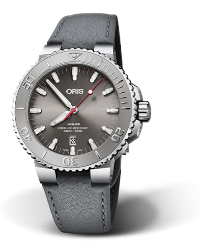 Oris Aquis Date 43.5 Relief Stainless Steel / Grey / Leather