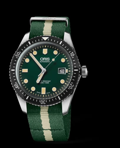 Oris Divers Sixty-Five 42 Stainless Steel / Green / NATO